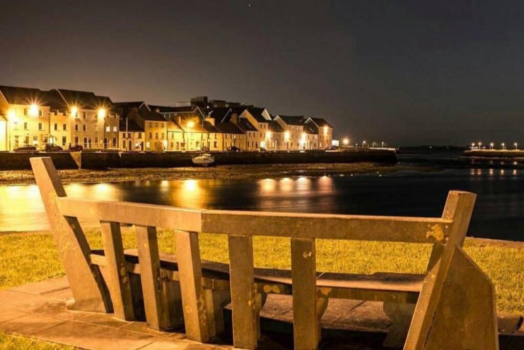 Latin Quarter Luxury Lejlighed Galway Eksteriør billede