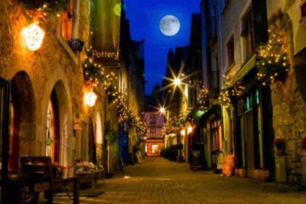 Latin Quarter Luxury Lejlighed Galway Eksteriør billede